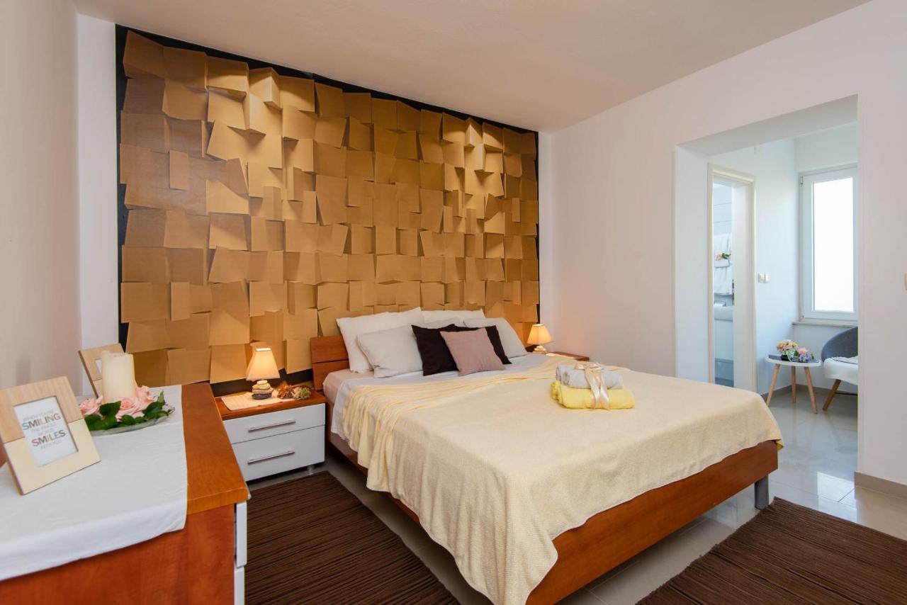 Apartments Lenka Orebić Εξωτερικό φωτογραφία